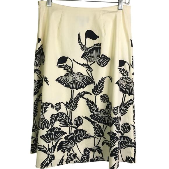 J. McLaughlin A-Line Skirt Womens Sz 8 Cream Black Floral Fully Lined Side Zip - Picture 1 of 6